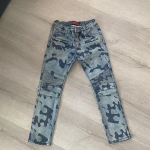 Blue fatigue jeans boys
